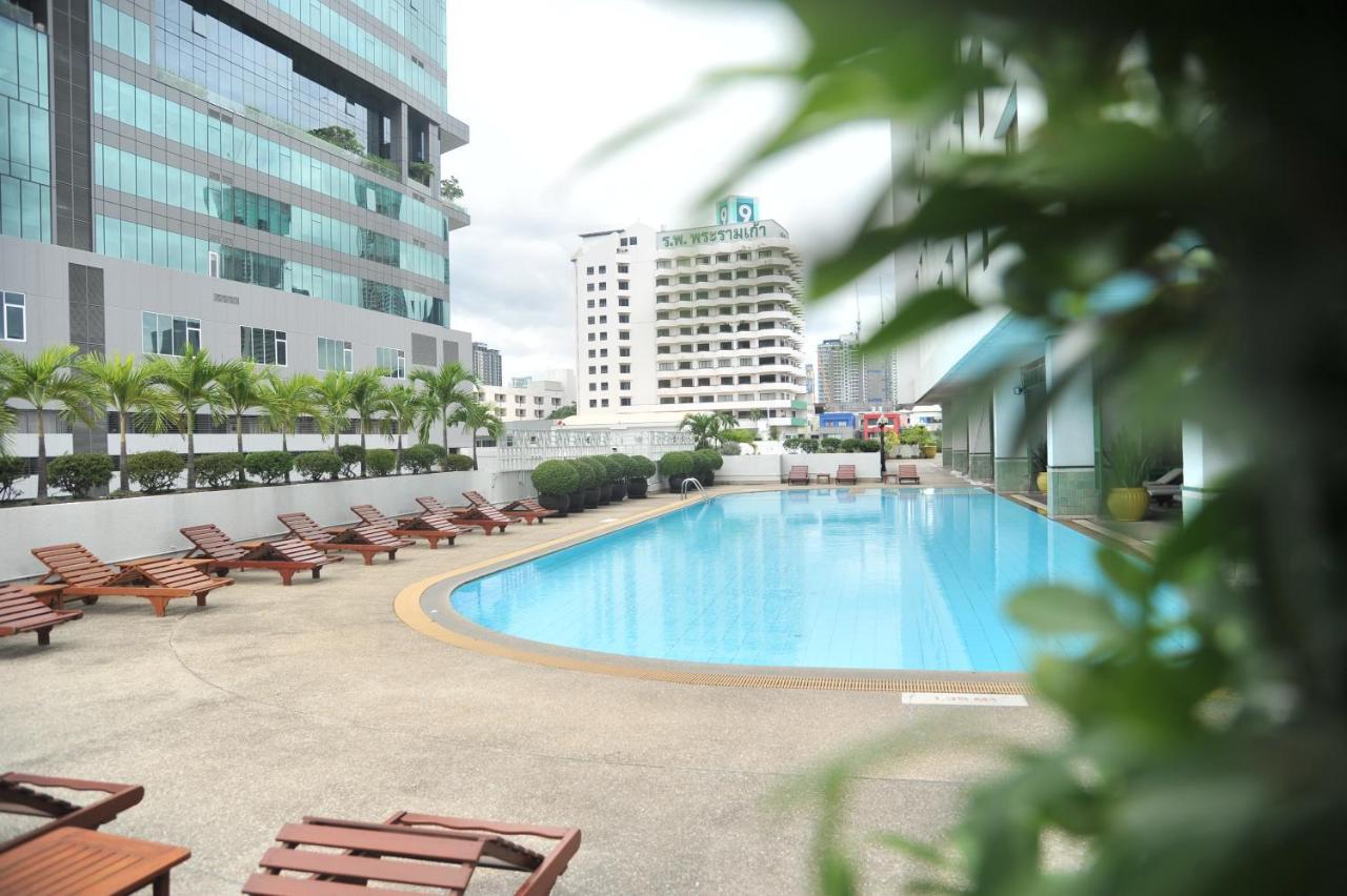 Golden Tulip Sovereign Hotel Bangkok Ngoại thất bức ảnh