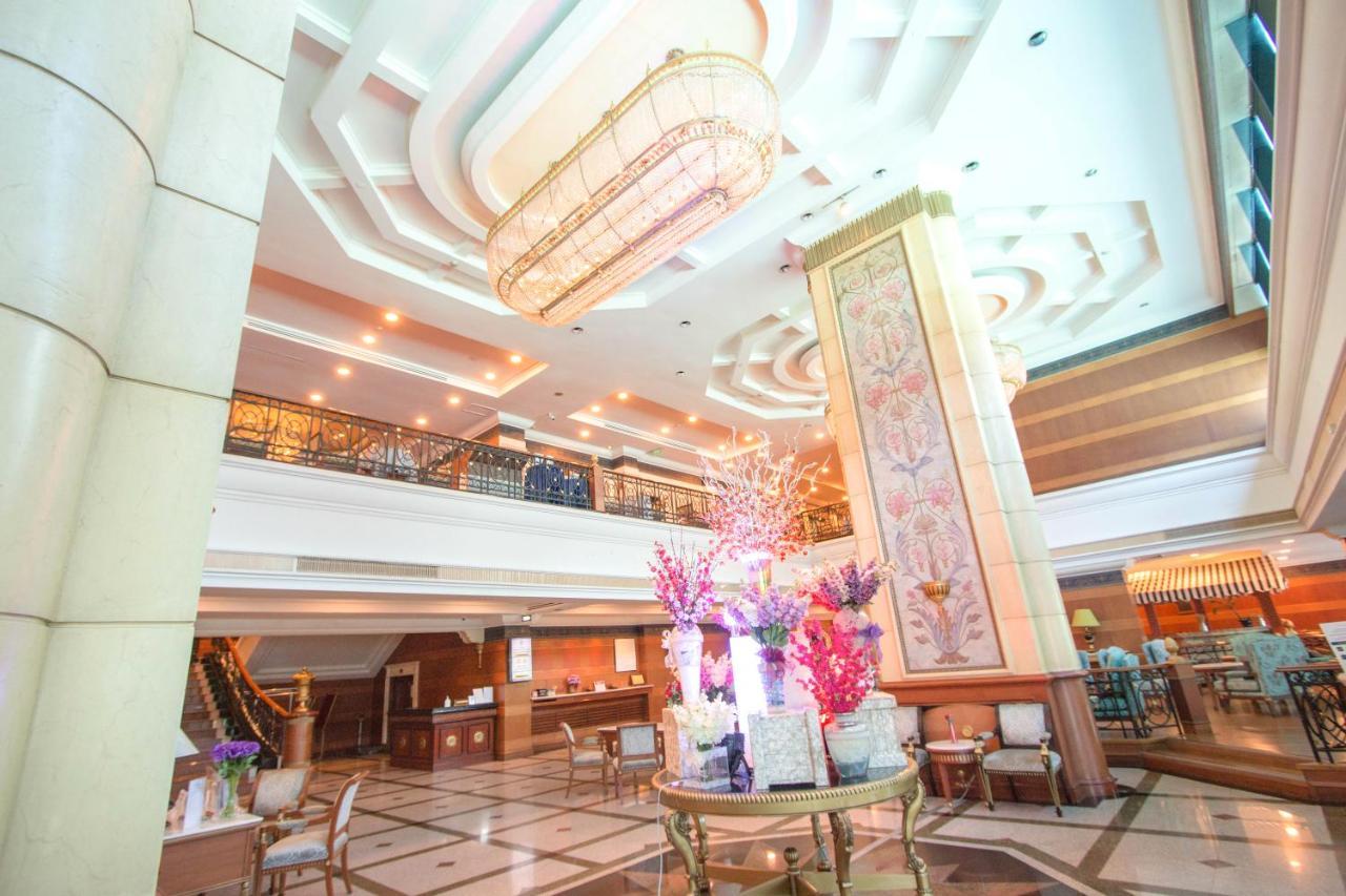 Golden Tulip Sovereign Hotel Bangkok Ngoại thất bức ảnh