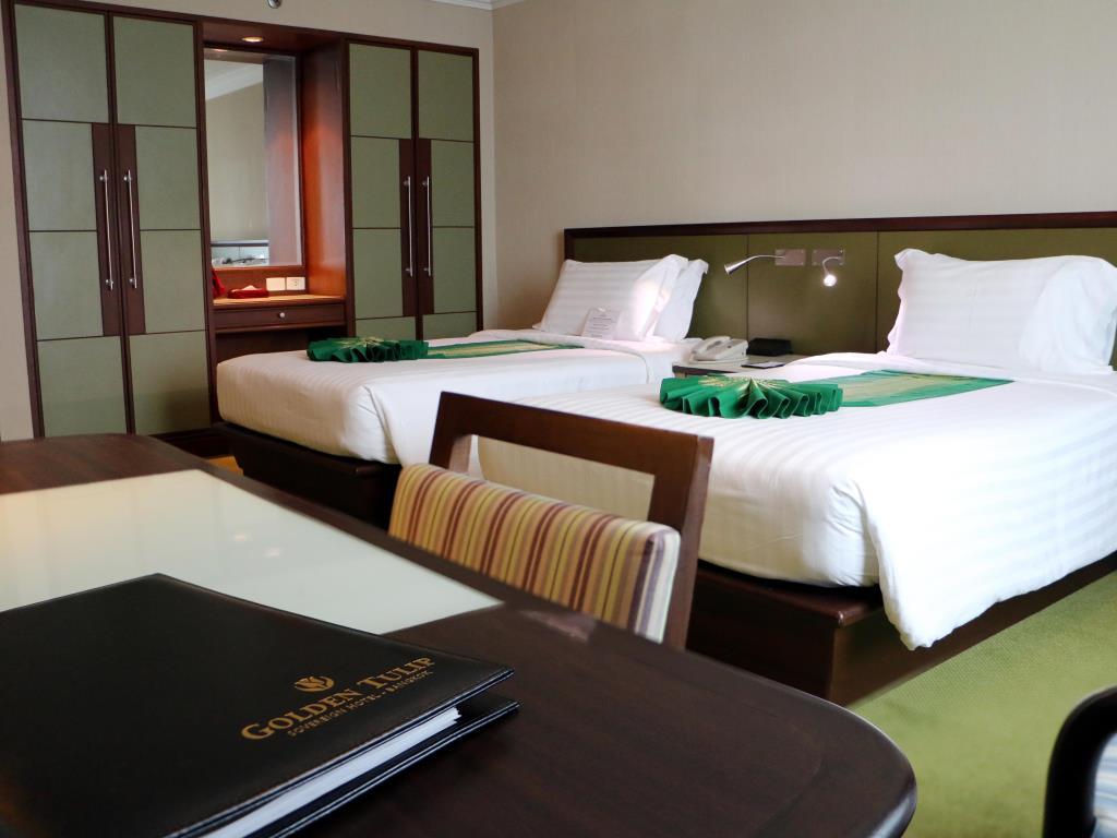 Golden Tulip Sovereign Hotel Bangkok Ngoại thất bức ảnh