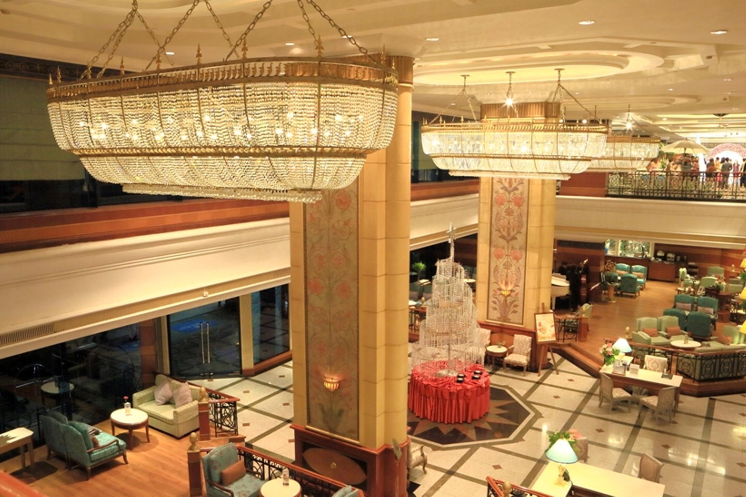 Golden Tulip Sovereign Hotel Bangkok Ngoại thất bức ảnh