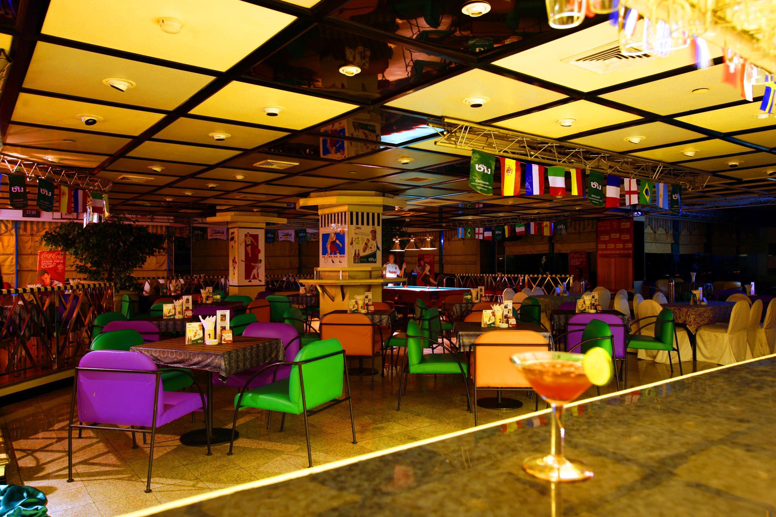 Golden Tulip Sovereign Hotel Bangkok Ngoại thất bức ảnh