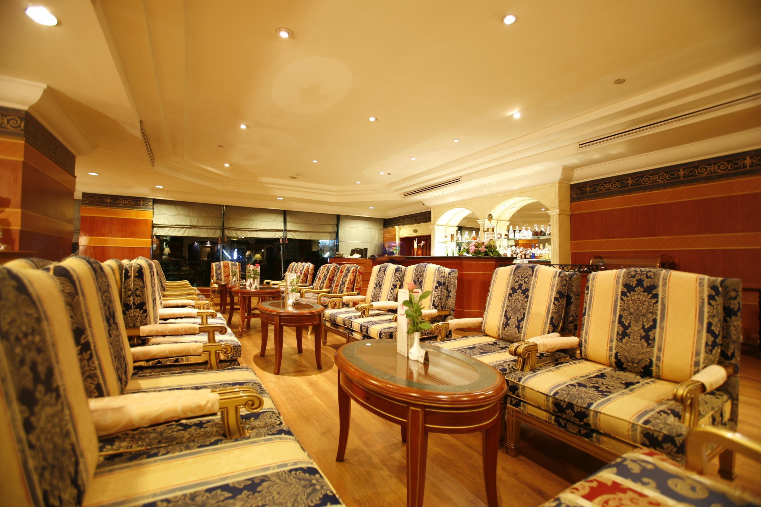 Golden Tulip Sovereign Hotel Bangkok Ngoại thất bức ảnh