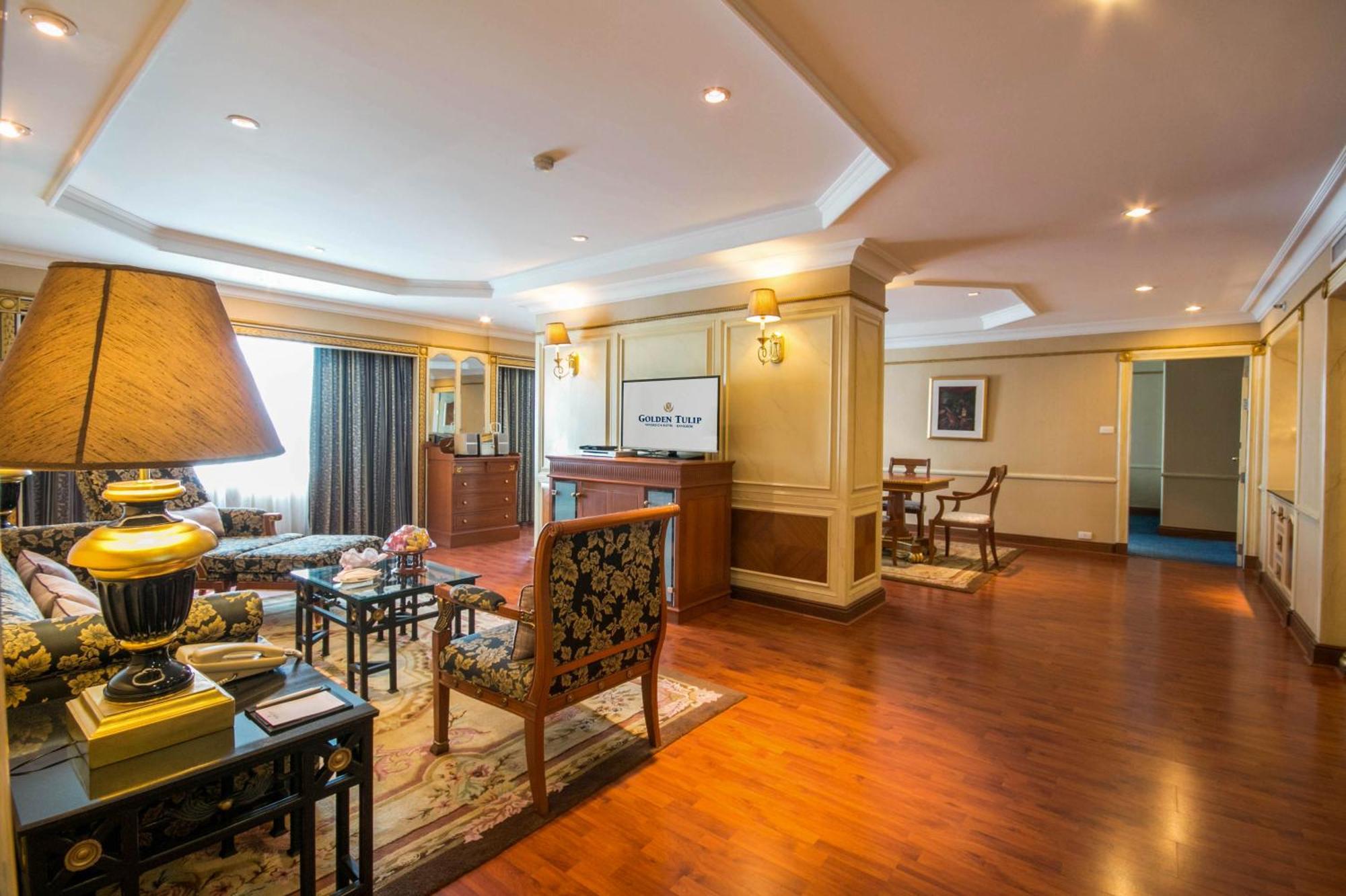 Golden Tulip Sovereign Hotel Bangkok Ngoại thất bức ảnh